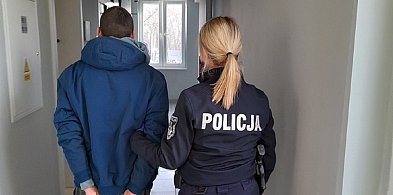 Suchy Dąb: Policjanci zaatakowani przez dwóch mężczyzn-17036