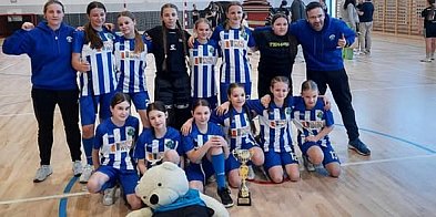 Suchy Dąb: Zawodniczki UKS Motława w finale Mistrzostw Polski-18659