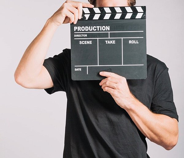Legendarny reżyser filmowy przyjedzie do Pszczółek! Jego filmy to arcydzieła!-18726