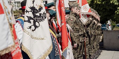 Pruszcz Gdański: Na placu Jana Pawła II upamiętniono ofiary II wojny światowej-18862