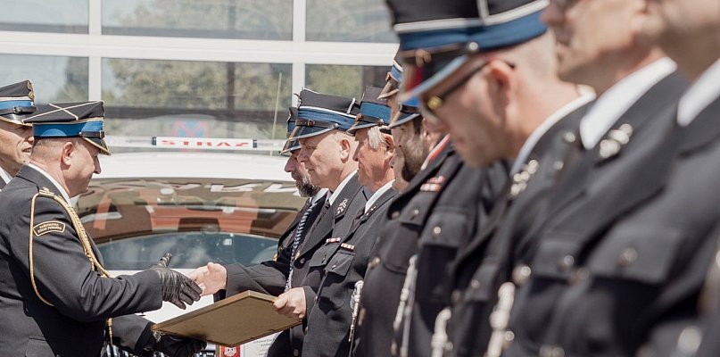Pruszcz Gdański oddaje hołd codziennym bohaterom - strażakom - 19286
