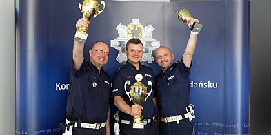 Konkurs „Policjant Ruchu Drogowego” - sukces...-19643