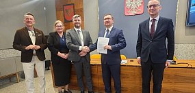 Podpisano umowę na przebudowę wiaduktu na Chopina