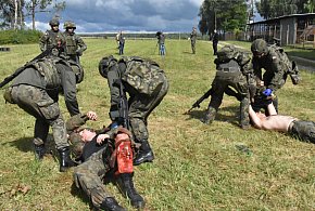 Setki tysięcy Polaków pójdą na szkolenie. Wojsko otwiera drzwi dla cywilów-22533