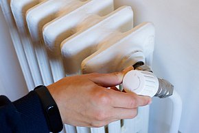 Kaloryfer zakręcony? I tak zapłacisz. Nowe prawo uderzy w lokatorów-22796