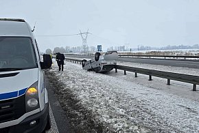 Zderzenie na trasie S7 w Cedrach Małych. Strażacy, ratownicy i policja na miejscu