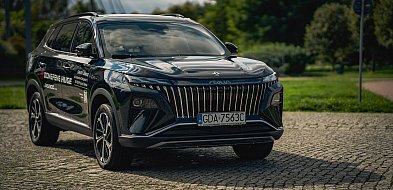 Dongfeng HUGE – największy SUV w ofercie Grupy Janisz-21617
