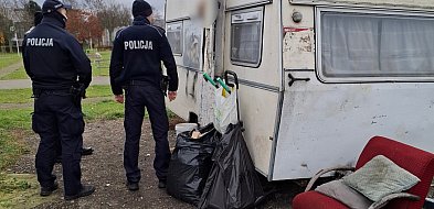 Apel policji: spadek temperatury – pamiętajmy o tych, którzy potrzebują wsparcia-22820