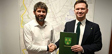 Pszczółki: Będzie przebudowa ulic Modrzewiowej i Topolowej w Skowarczu-23523