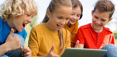 Nowoczesny sprzęt komputerowy i laboratoria AI trafią do szkół Gminy Kolbudy