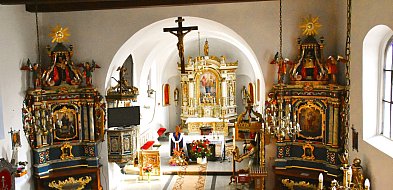 Rokokowe ołtarze w Trąbkach Wielkich znów zachwycają