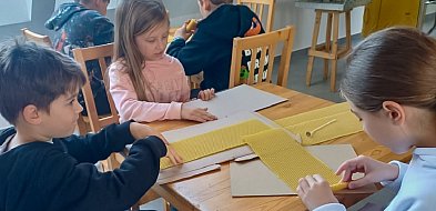 „Piątki w Muzeum Miodu” – pierwsze kwietniowe warsztaty już za nami