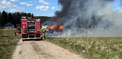 Gm. Przywidz: Pożar budynku mieszkalnego w Pomlewie – akcja kilku jednostek