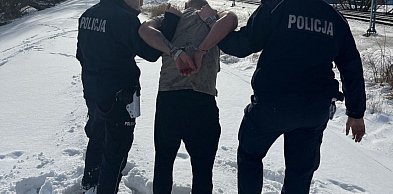 Pościg na DK91. Poszukiwany listem gończym 39-latek zatrzymany przez policję
