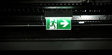 Ćwiczenia ewakuacyjne – organizacja i najczęstsze błędy