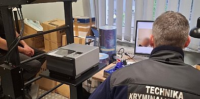 Uszkodził trzy samochody i prowadził mimo zakazów. Zatrzymanie w Pruszczu Gdańskim