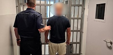 Pruszcz Gd.: Podszywali się pod przedsiębiorców i wyłudzali karty paliwowe