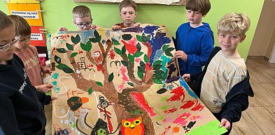 Afrykańska podróż z baśniami. Uczniowie z Pruszcza poznawali kulturę Afryki