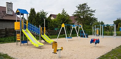 Dzieci doczekały się wymarzonego miejsca. Jest nowy plac zabaw w Radunicy