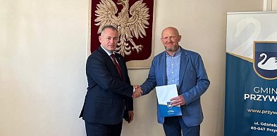 Ponad 3 mln złotych na modernizację Ośrodka Zdrowia w Przywidzu. Podpisano umowę