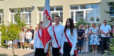 Ósmoklasiści z Pruszcza Gdańskiego zakończyli ważny etap edukacji