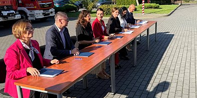 Pruszcz Gd.: Program Ochrony Ludności i Obrony Cywilnej: podpisano pierwsze umowy-21258