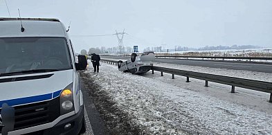 Zderzenie na trasie S7 w Cedrach Małych. Strażacy, ratownicy i policja na miejscu