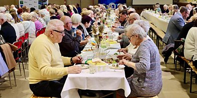 Ponad 300 seniorów przy wspólnym stole w Kolbudach