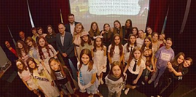 Młodzieżowy musical „To nie jest tylko love story” poruszył publiczność w Pruszczu