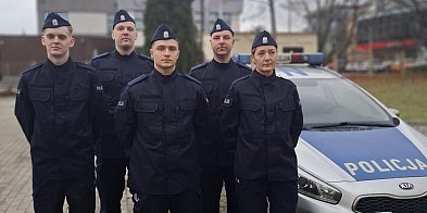 Nowi policjanci rozpoczęli służbę w KPP w Pruszczu Gd.-23040