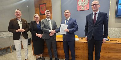 Podpisano umowę na przebudowę wiaduktu na Chopina