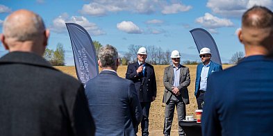 Inwestycja w Będzieszynie: rozwój gospodarczy i...