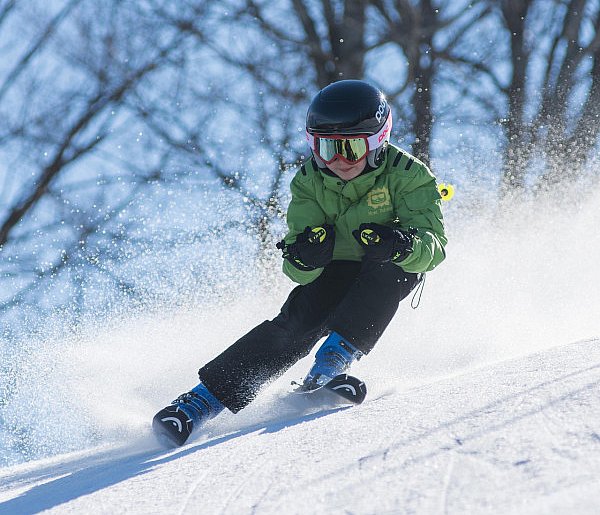 Ferie zimowe po nowemu. Decyzja MEN rozwścieczyła tysiące rodziców-22497