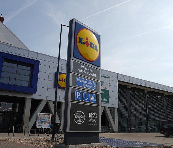 Lidl wycofuje popularne mięso. GIS wykrył niebezpieczne skażenie-22732