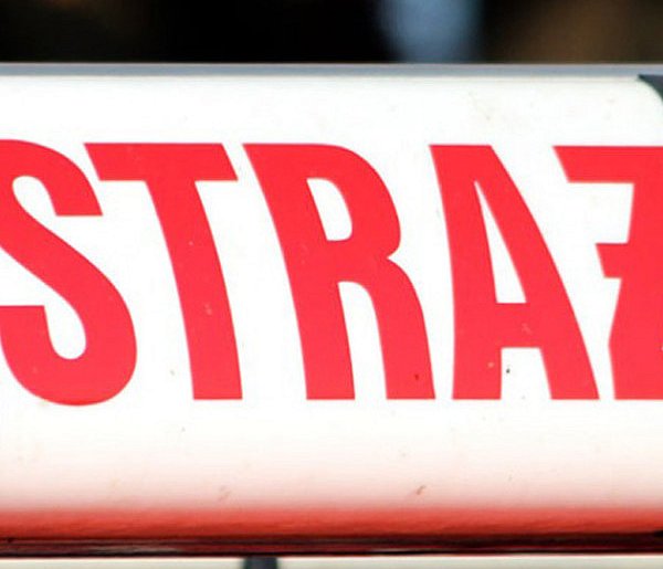 Pomorskie: Przez silny wiatr ok. 8 tys. odbiorców bez prądu