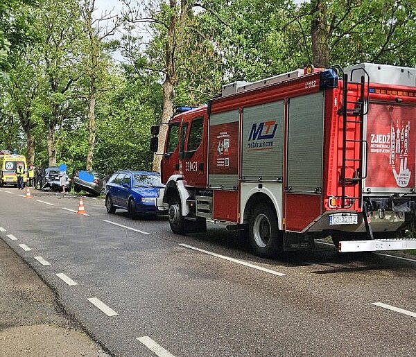 Wypadek w Warczu. Jedna osoba w szpitalu