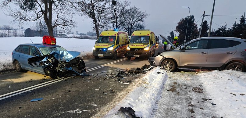 Gm. Trąbki Wielkie: Wypadek w Gołębiewku – dwie osoby poszkodowane