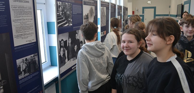 Historia na wyciągnięcie ręki. Wystawa IPN w Przejazdowie