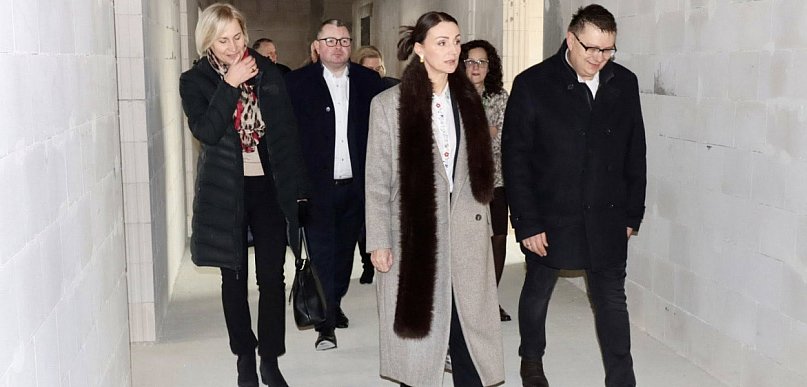 Wojewoda pomorska odwiedziła Centrum Usług Medycznych i Społecznych w Kolbudach