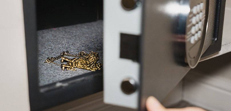 Sejf ognioodporny – skuteczna ochrona dokumentów, gotówki i wartościowych...