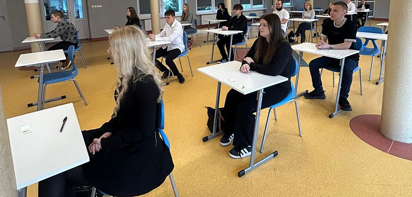 Najlepsi z wiedzy o samorządzie. Konkurs w Pruszczu Gdańskim rozstrzygnięty