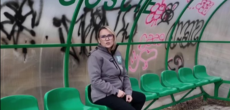Gm. Pruszcz Gdański: Akt wandalizmu w Goszynie. Kto zniszczył wiatę na boisku?