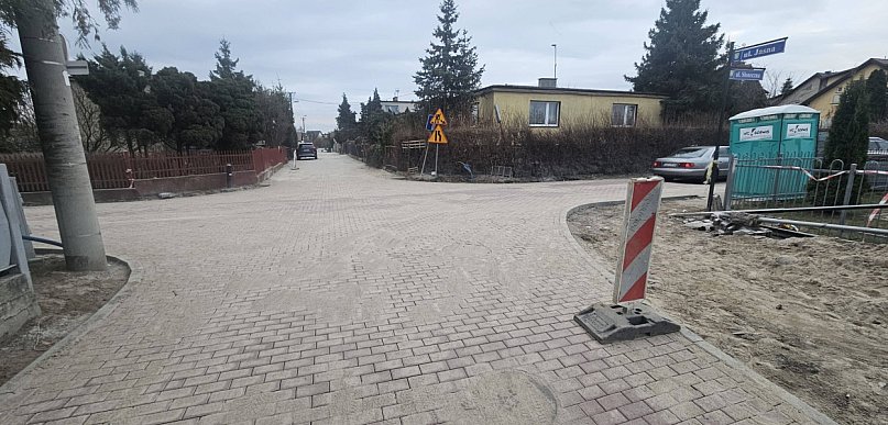 Gm. Pruszcz Gdański: Więcej bezpieczeństwa w Łęgowie. Małe zmiany, a cieszą