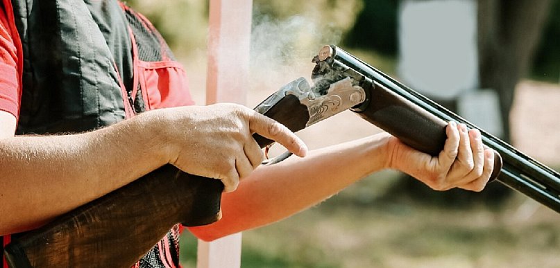 Tragedia na polowaniu w gminie Trąbki Wielkie. Myśliwy zastrzelił kolegę