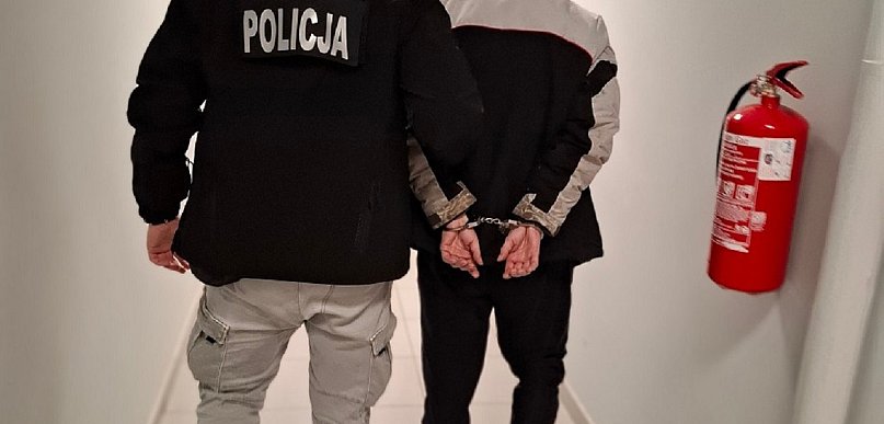 Pruszcz Gdański: Próba włamania do zniczomatu zakończona… w kajdankach