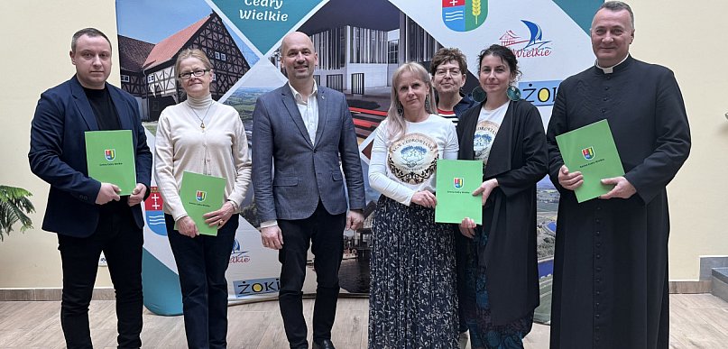 Gmina Cedry Wielkie wspiera lokalne inicjatywy. Ponad 100 tys. zł dla organizacji