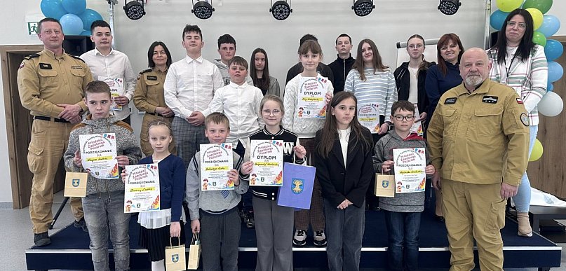 Młodzi znawcy pożarnictwa rywalizowali w gminie Suchy Dąb