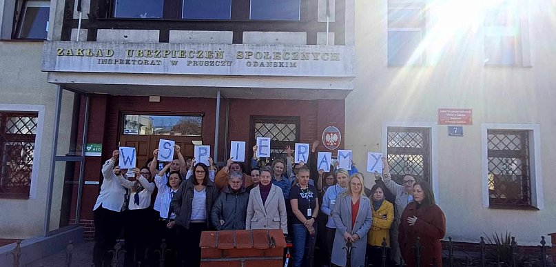 Pracownicy ZUS w Pruszczu Gdańskim wspierają protest w Warszawie