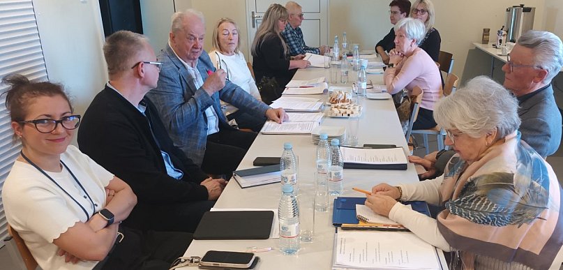 Trąbki Wielkie: Spotkanie Gminnej Rady Seniorów: podsumowania i plany