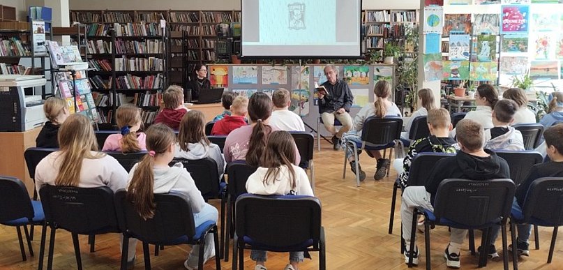 Pruszcz Gdański: „Z książką na ty” – literackie spotkanie w bibliotece